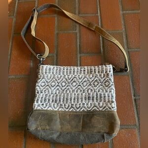 Myra Crossbody Bag Rustic Leather Look Bag